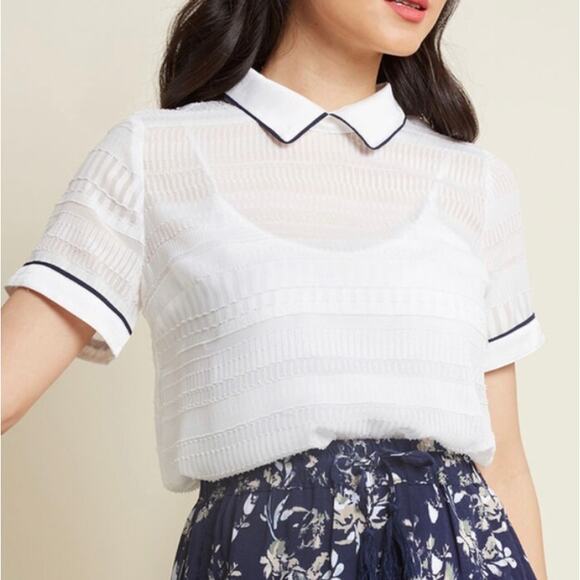 Modcloth Tops - Modcloth Size L Logical & Lovely Collared Top White Black Piping Sheer Collared